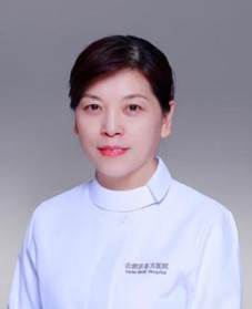徐淑华工作照